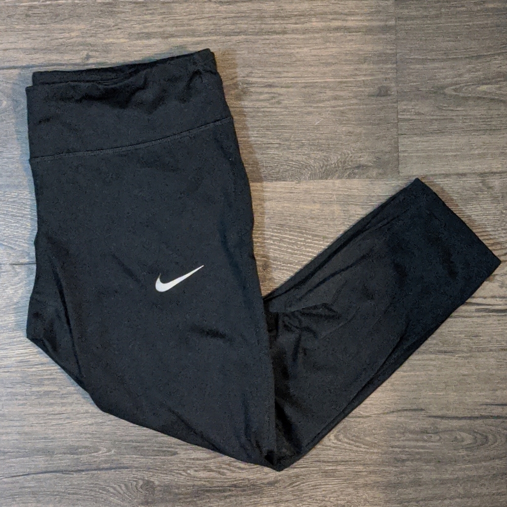 Nike Capri workout leggings